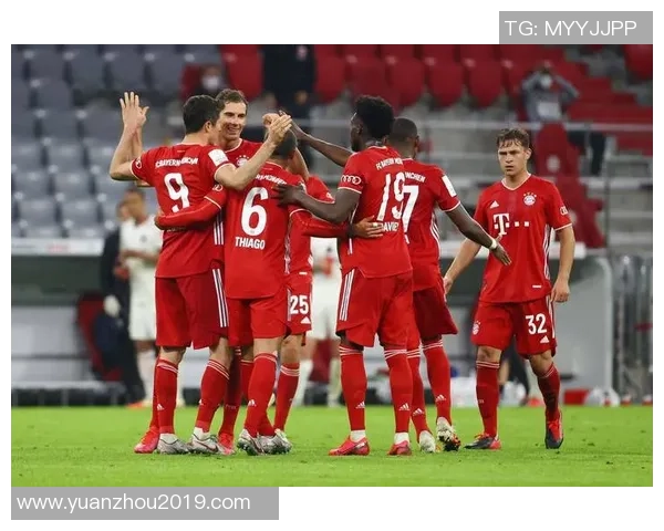 奥格斯堡主场迎战沃夫斯堡争夺德甲关键三分的精彩对决 奥格斯堡主场迎战沃夫斯堡争夺德甲关键三分的精彩对决